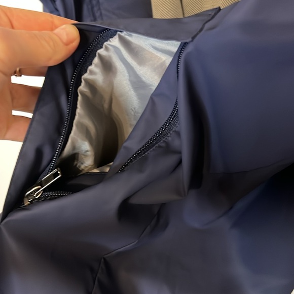 Men’s navy large rain jacket - Picture 13 of 14